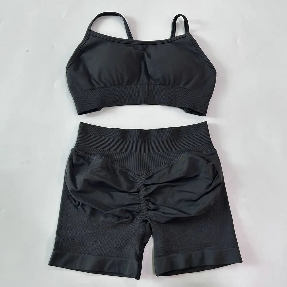 High Quality 2 Piece Gym Set Women Strappy Yoga Bra Top Workout Scrunch Shorts Sports Suit Fitness Clothes Seamless Yoga Set